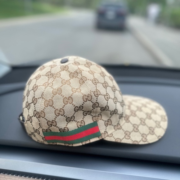 Gucci Beige and Brown Monogram Baseball Cap - Picture 2 of 9